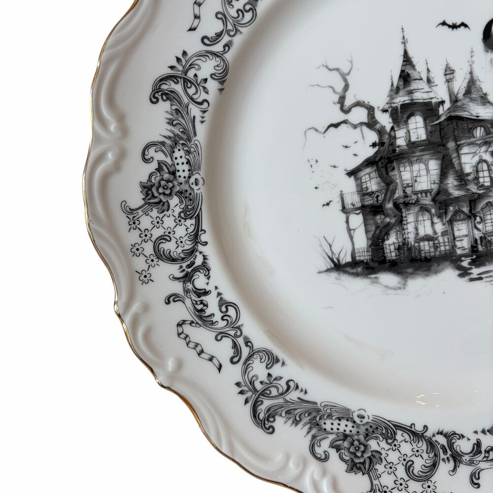 Monterey Bay Halloween Haunted House Dinner Plates 11in Porcelain Spooky NEW - Picture 6 of 15